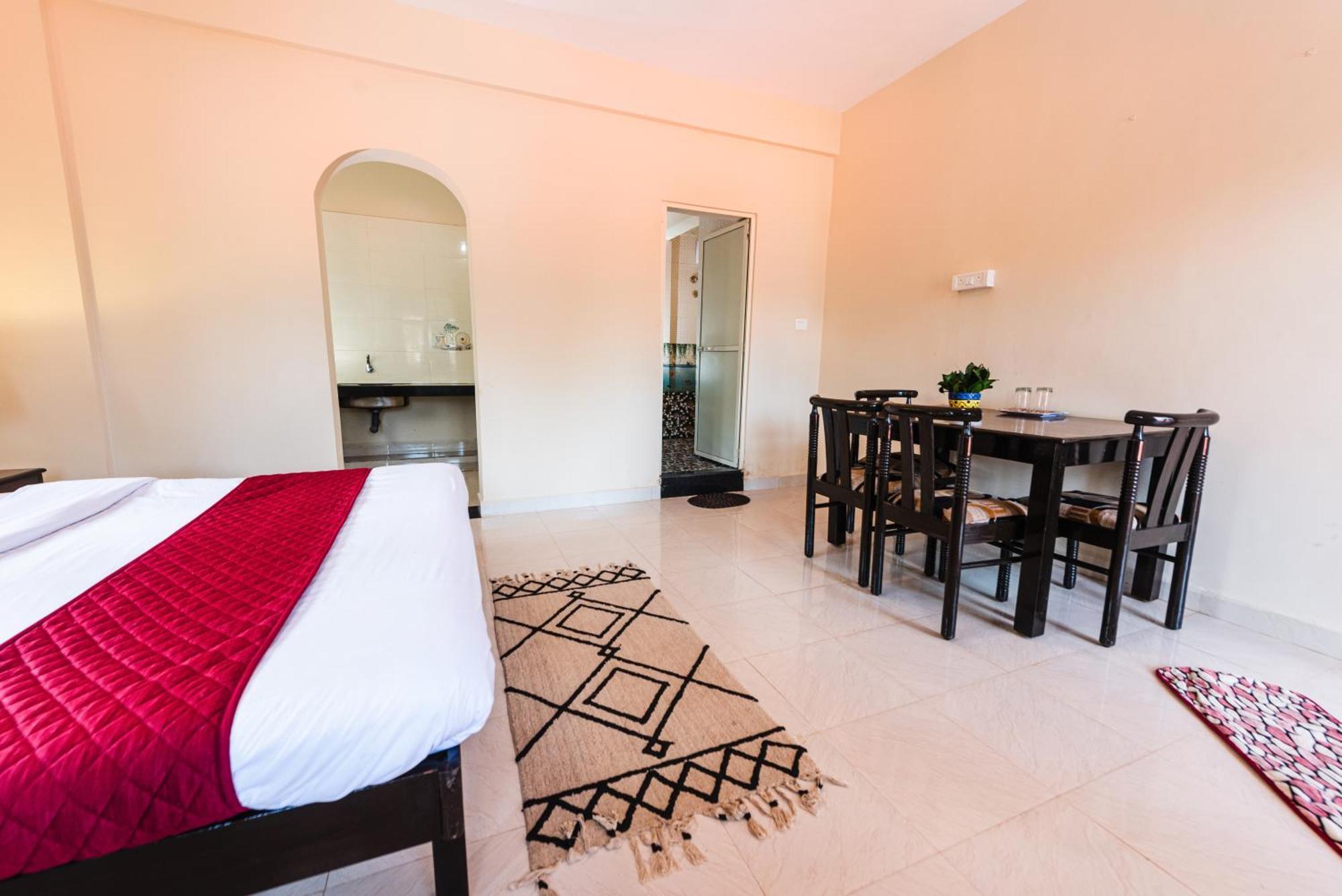 Hotel La Paulo'S Near Beach Resort مورجيم المظهر الخارجي الصورة