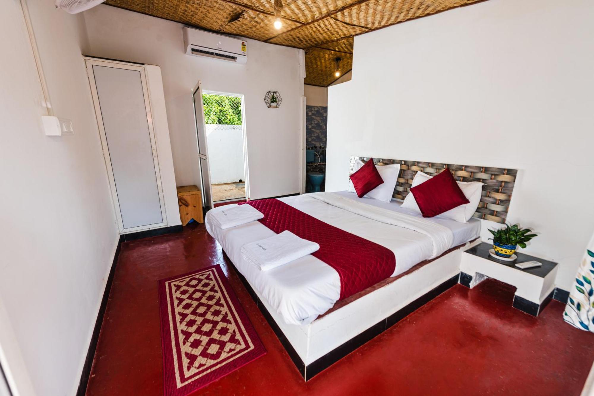 Hotel La Paulo'S Near Beach Resort مورجيم المظهر الخارجي الصورة