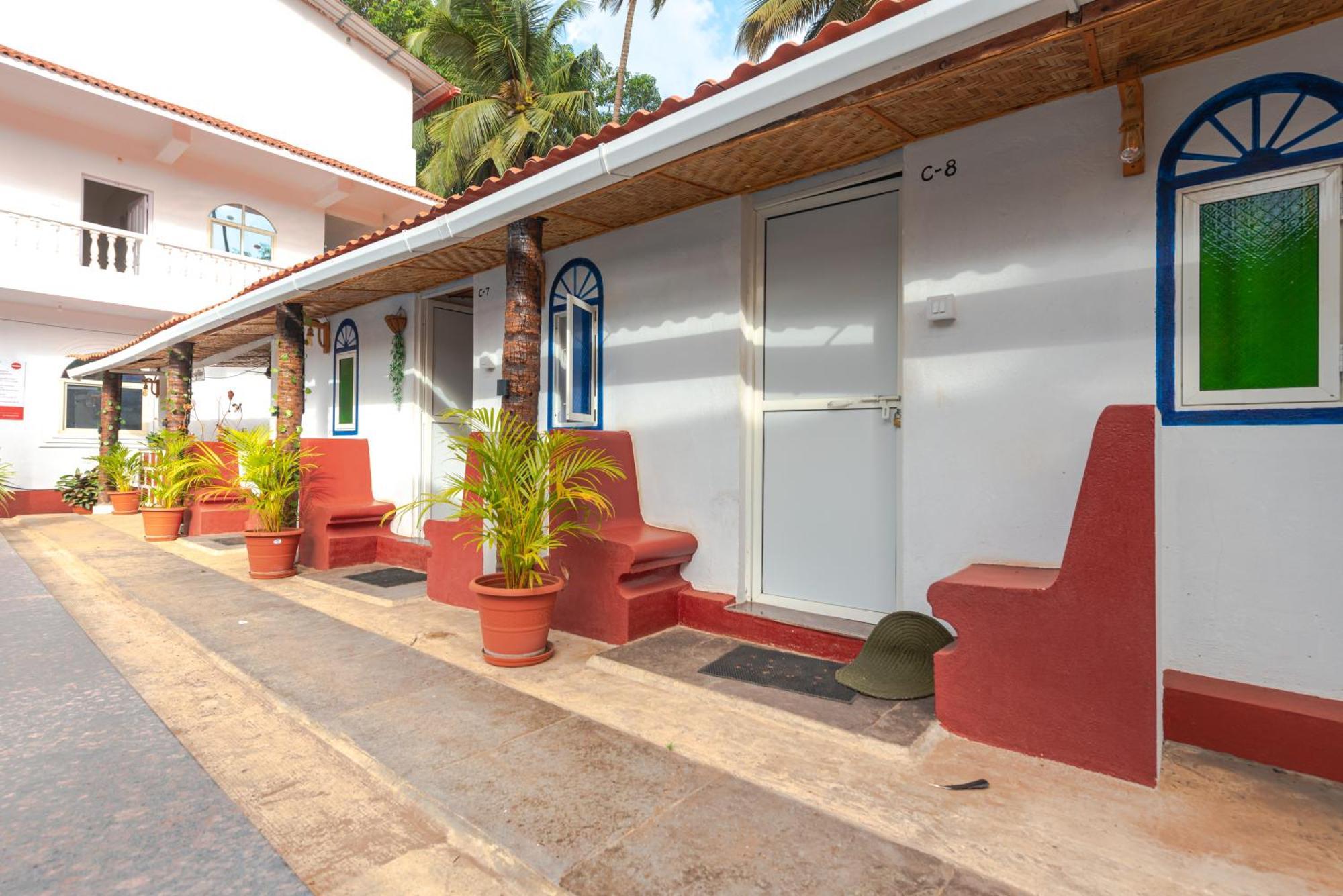 Hotel La Paulo'S Near Beach Resort مورجيم المظهر الخارجي الصورة